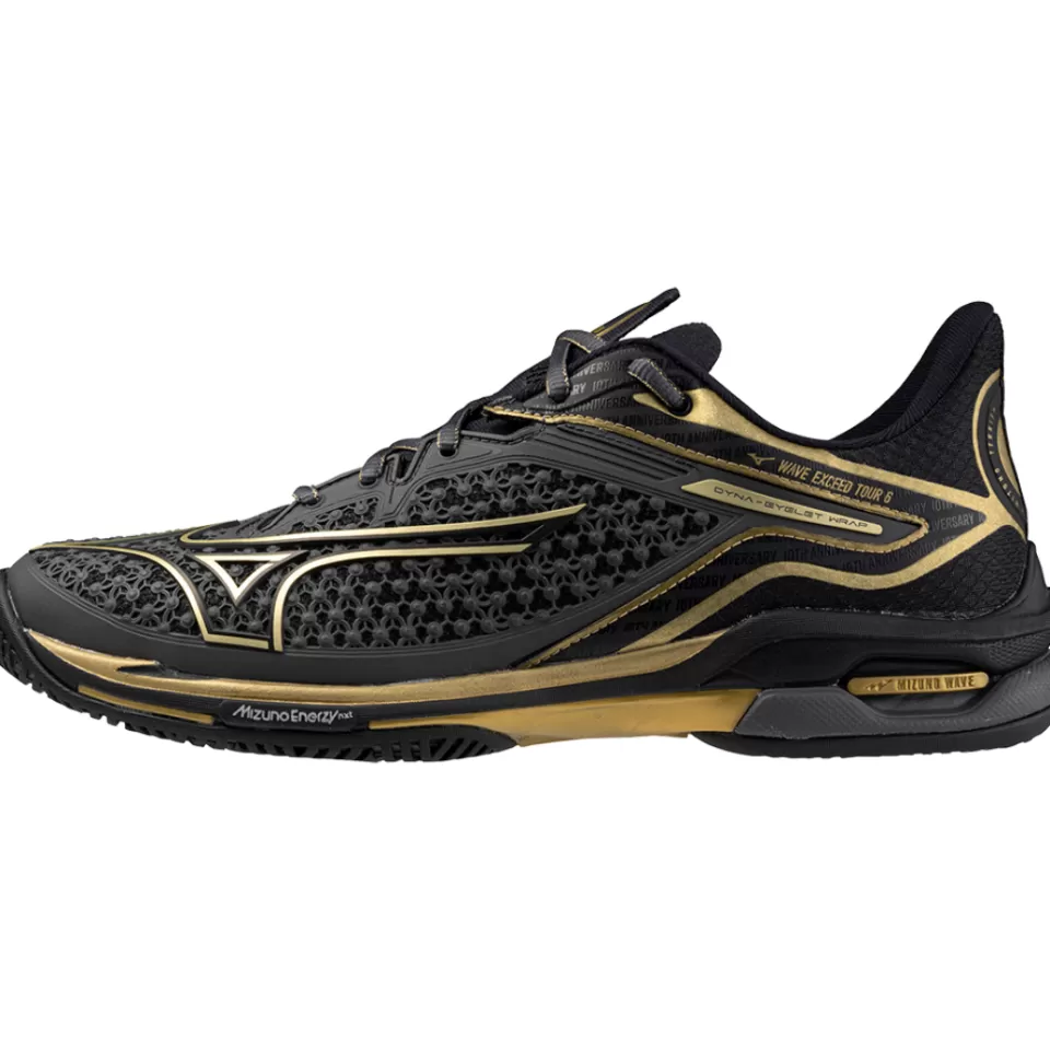 Mizuno Tennis | Tennis>WAVE EXCEED TOUR 6 AC 10TH EDITION UNISEX IronGate/Gold/Black